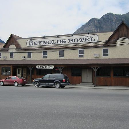 Reynolds Hotel Lillooet Eksteriør bilde