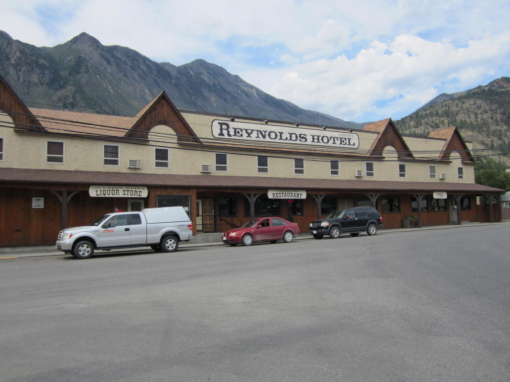Reynolds Hotel Lillooet Eksteriør bilde